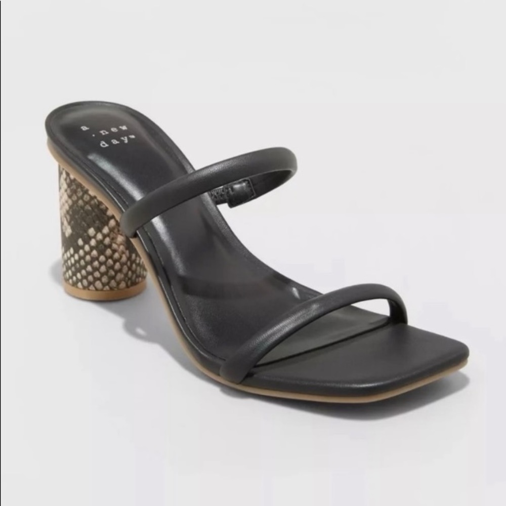 A New Day Cass Heels - NWT